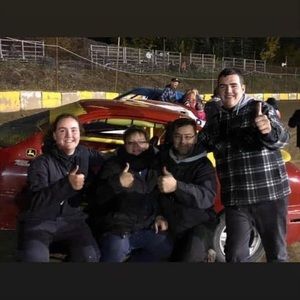 Meet your Posher, Joelle